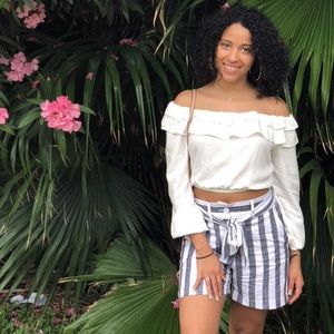 Forever 21 ruffled crop top